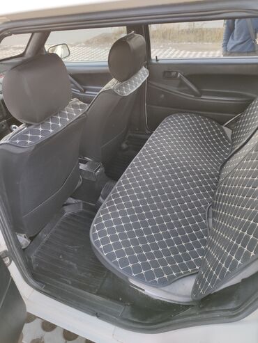 Volkswagen: Volkswagen Passat: 1992 г., 1.8 л, Механика, Бензин, Универсал — 10