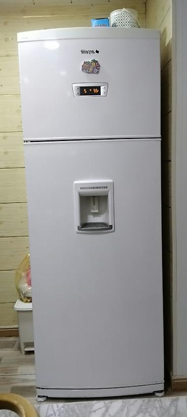 era computers: İşlənmiş 2 qapılı Arcelik Soyuducu Satılır, rəng - Ağ — 1