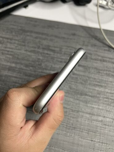 Apple iPhone: IPhone Xr, 128 ГБ, Белый — 9