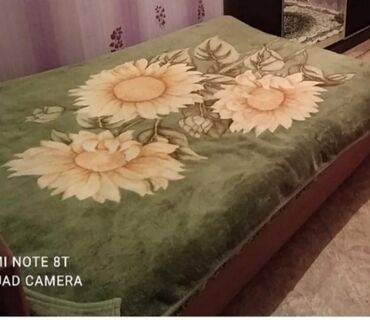 продаю спальный кровать: Кровать, Б/у