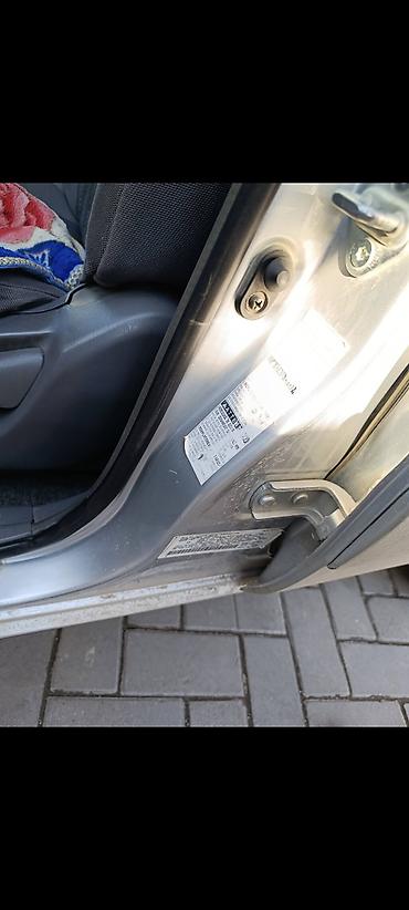 Toyota: Toyota RAV4: 2002 г., 2 л, Механика, Бензин, Кроссовер — 6