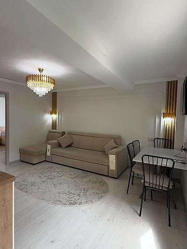 Посуточная аренда квартир: 3 комнаты, Душевая кабина, Постельное белье, Парковка — 3