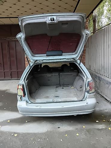 Nissan Primera: 2001 г., 1.8 л, Механика, Бензин, Универсал