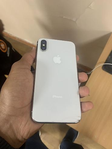 ipad pro 2: IPhone X, белый цвет. акб 100 трутон фейс нету 256гб камеры все — 4