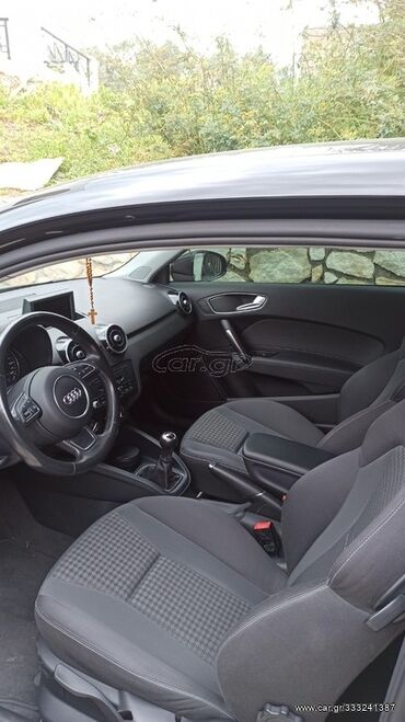 Audi: Audi A1: 1.6 l. | 2011 έ. Κουπέ — 9