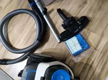 Klasični usisivači: Ispravan. Lepo. ocuvan, malo koriscen. Uz usisivac dobijate nove — 8