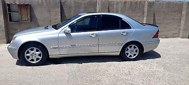 Mercedes-Benz: Mercedes-Benz C-Class: 1.8 l | 2002 il Sedan — 7