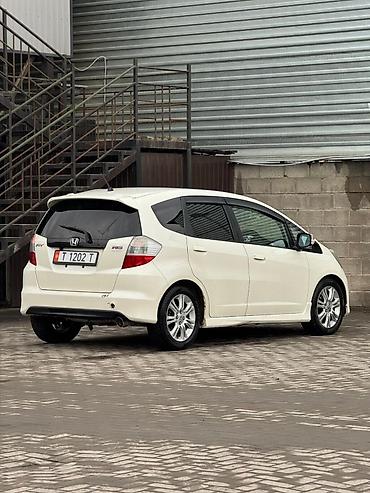 Honda: Honda Fit: 2008 г., Автомат, Бензин, Хэтчбэк — 2