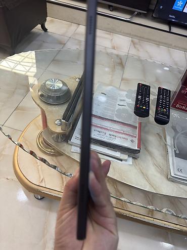 samsung tab s4: Salam planşet ideal vəziyyətdədir donması yox cızığı yox təmiz maldı — 2
