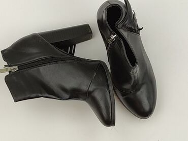 sandały koturna ccc: Ankle boots for women, size 37