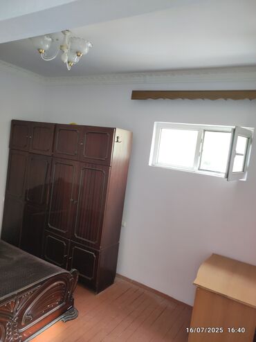 Həyət evləri və villaların satışı: M.Ə. Rəsulzadə qəs. 3 otaqlı, 100 kv. m, Orta təmir — 2