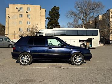 golf cart: Volkswagen Golf: 2 l | 1998 il Hetçbek — 4