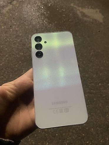 Samsung Galaxy A25, 128 GB, rəng - Ağ, Barmaq izi, Simsiz şarj, Face ID lalafo.az -da Samsung Galaxy A25, 128 GB, rəng - Ağ, Barmaq izi, Simsiz şarj, Face ID