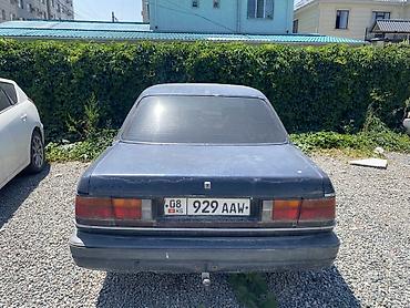 mazda 929: Mazda 929: 1989 г., 2.2 л, Механика, Бензин, Седан — 4