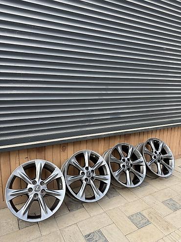 Диски: Литые Диски R 18 Lexus, Комплект, отверстий - 5, Б/у — 3
