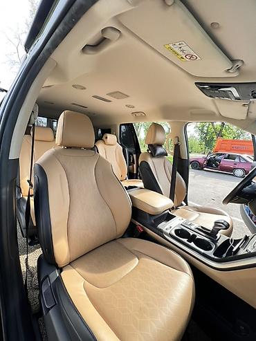 обмен на квартиры: Kia Carnival: 2021 г., 2.2 л, Автомат, Дизель, Минивэн — 8
