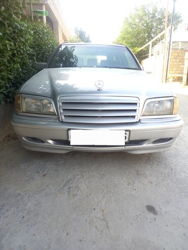 xacmazda ucuz avtomabiller: Mercedes-Benz C 240: 2.4 л | 1998 г. Универсал