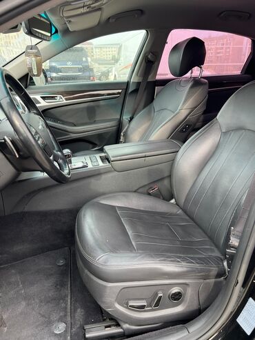 Hyundai: Hyundai Genesis: 2019 г., Бензин — 9