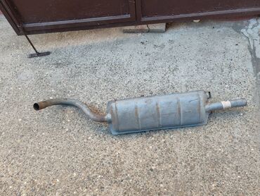 Auto delovi: Zadnji lonac Lada 7 Riva br.1. Polovno, ocuvano. Proizvodjac Proleter — 10