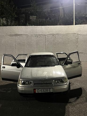 tesla 3: ВАЗ (ЛАДА) 2112: 2001 г., 1.5 л, Механика, Бензин, Хэтчбэк — 3