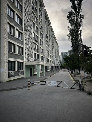 Uzunmüddətli kirayə mənzillər: Salam, 2 otaqlı mənzil 1/2 düzəlmə (Lelinqrad proyekti) kirayə verilir