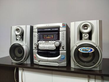 deluxe компьютер lg: Продаю недорого LG музыкальный центр есть AUX. есть и другие муз