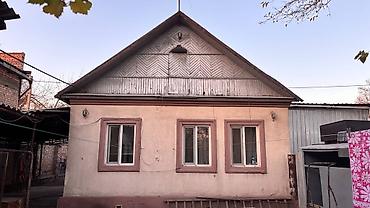 Продажа коттеджей и домов: Продаётся участок 9 соток с домом, район Дордой Моторс (ул. Дэн — 4