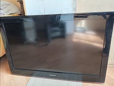 powerluxe tv: Б/у Телевизор Samsung 82" HD (1366x768), Самовывоз