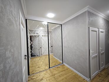 küpe dolab: Kupe, 2 qapılı Düz dolab, Dəhliz dolabı