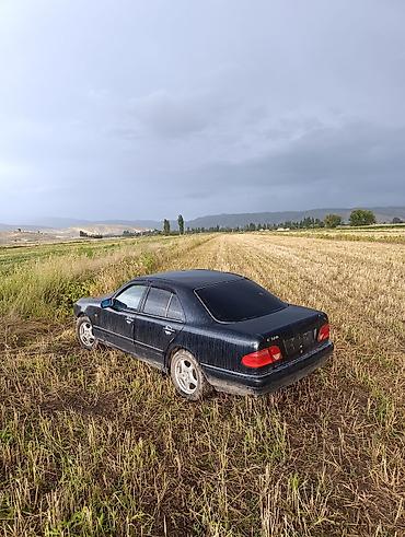 замик: Mercedes-Benz E-Class: 1995 г., 3.2 л, Автомат, Бензин, Седан — 5