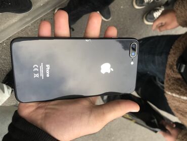 Apple iPhone: IPhone 8 Plus, 64 GB, Qara, Barmaq izi — 3