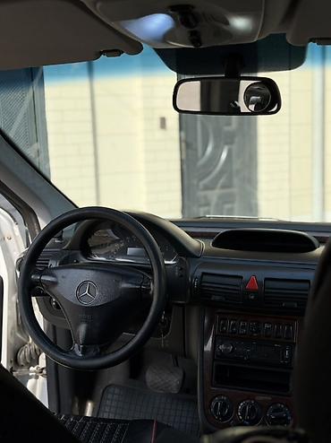 бус цена: Mercedes-Benz Vaneo: 2003 г., 1.6 л, Автомат, Бензин, Минивэн — 9