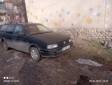 Volkswagen: Volkswagen Passat: 1990 г., 1.8 л, Механика, Бензин, Универсал