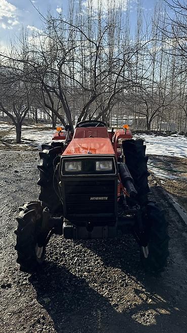 Другие мини-тракторы: Трактор Hinomoto E2604 - Компактный сельскохозяйственный трактор на — 3