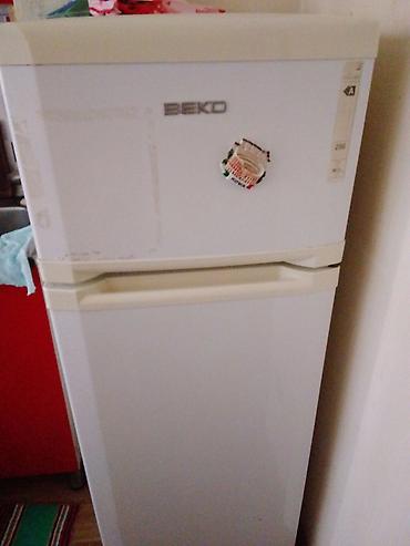 soyuducu skaf: Beko iki qapılı soyuducu - Marka/model: Beko, üst kamera – dondurucu — 1