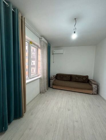 квартиры в кок жар: 1 бөлмө, 36 кв. м, 108-серия, 6 кабат, Евроремонт