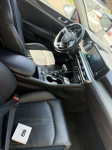 срв 5: Kia K5, белый жемчуг седан бизнес-класса Основные характеристики: - — 5
