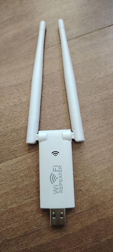 mi repeater: USB Wi‑Fi Repeater (Model: U8) — 1