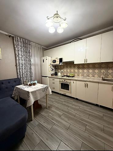 Продажа коттеджей и домов: 🏡 Продается дом в центре города! 📍 Пересечение улиц Ахунбаева — Байтик — 12