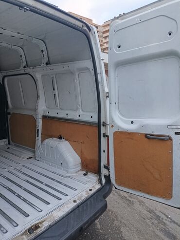 Yük maşınları: Ford 2010 il, motor 2.2 l, Furqon, İşlənmiş — 8