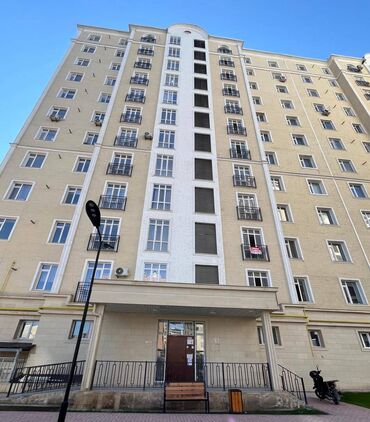 куплю квартира военно антоновка: 4 комнаты, 120 м², Элитка, 4 этаж, ПСО (под самоотделку)