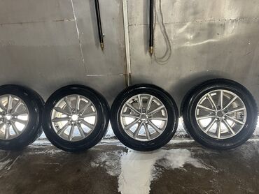 колесо на гигант: Колеса в сборе 215 / 60 / R 16, Лето, Б/у, Комплект, Легковые, Литые, отверстий - 5
