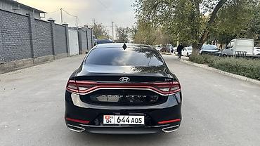 avante 2017: Hyundai Grandeur: 2019 г., Гибрид, Седан — 3