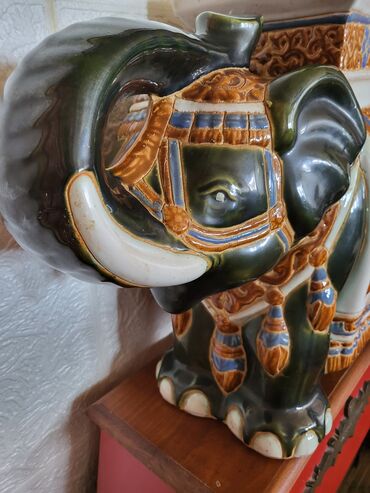 Figure: Figura, bоја - Šareno, Novo — 9