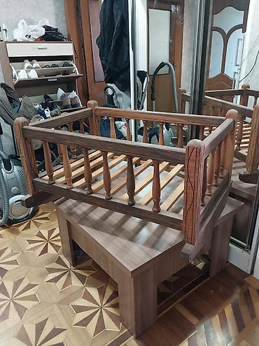 bewik: Taxta beşik – əl işi - Material: təbii qoz ağacı (şaxəli naxışlı — 4