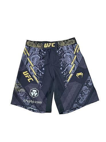 растяжки: Комплект спортивной формы UFC x Venum - Состав: футболка и шорты. - — 3