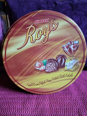 Ostalo posuđe: Metalna ocuvana turska kutija iz 2005g. Visina. 10cm — 1