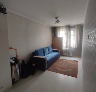 квартира в аренду в оше: 2 бөлмө, 45 кв. м, 104-серия, 3 кабат, Косметикалык ремонт
