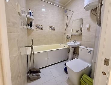 Продажа квартир: 1 комната, 39 м², Аламедин-1 мкр 105 серия, 1 этаж, Свежий ремонт — 10