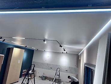 Натяжной потолок: Натяжной потолок Глянцевое, Матовое, 3D потолки Гарантия, Бесплатная консультация, Бесплатный замер — 5